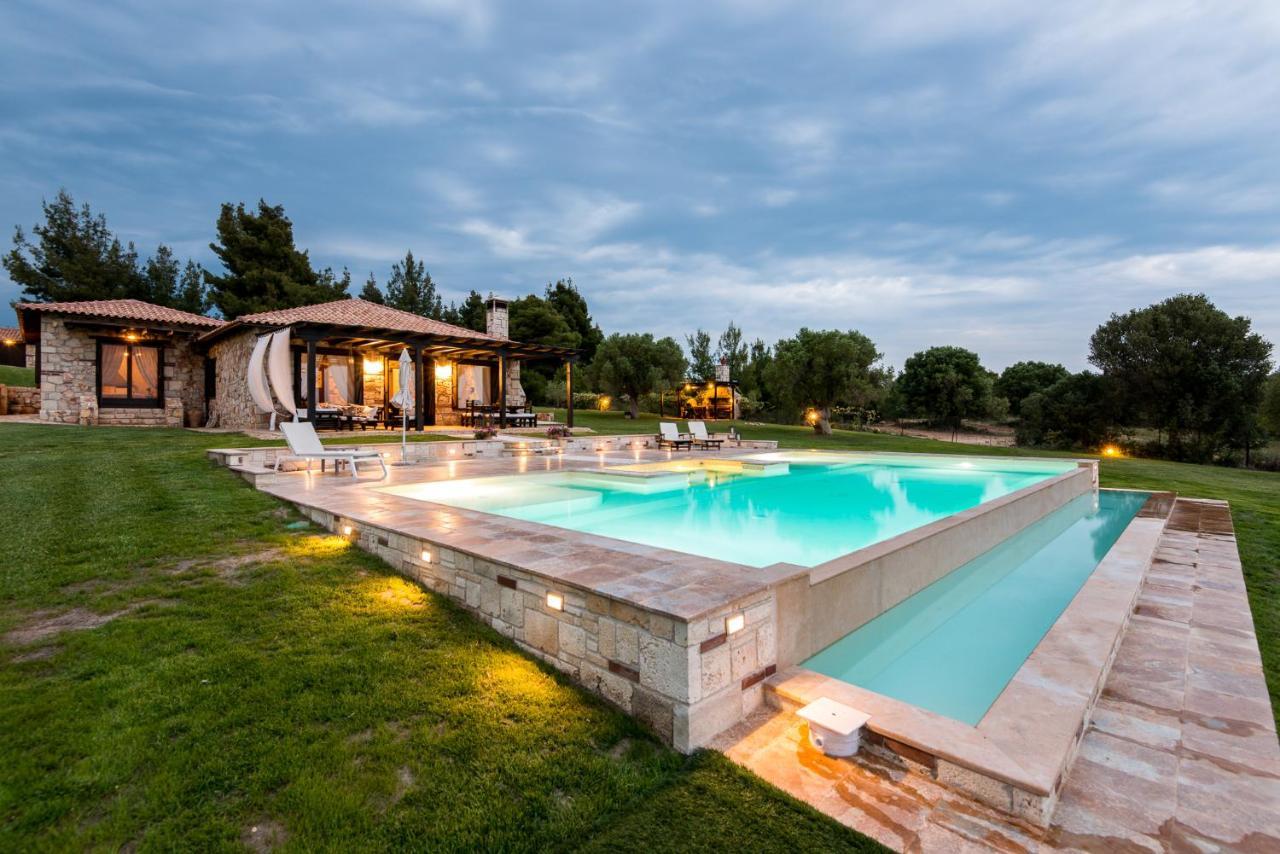 Sithonian Blue Royal Villa Nikiti  Exterior foto