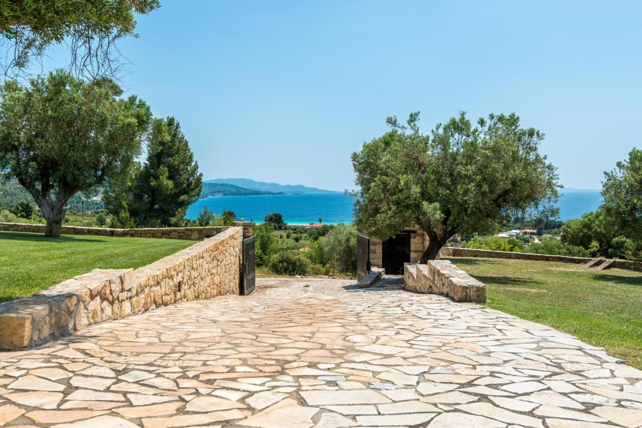 Sithonian Blue Royal Villa Nikiti  Exterior foto