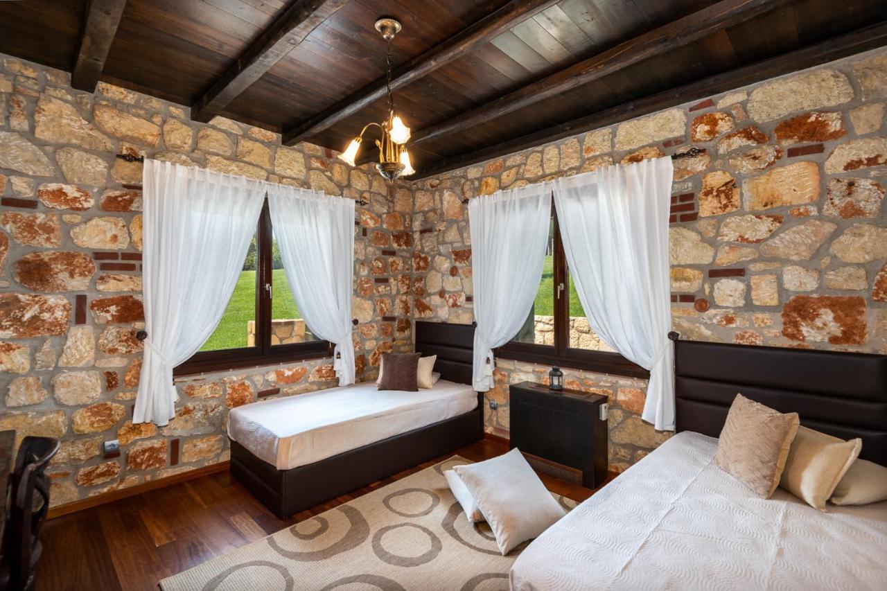 Sithonian Blue Royal Villa Nikiti  Exterior foto